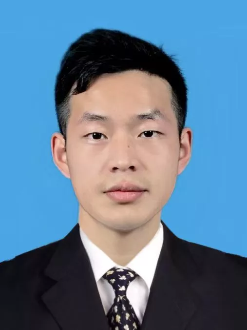 谢振宇  博士生