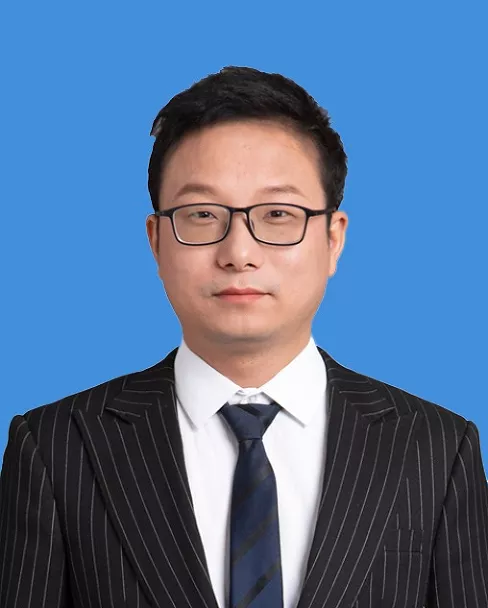 王强  研究员